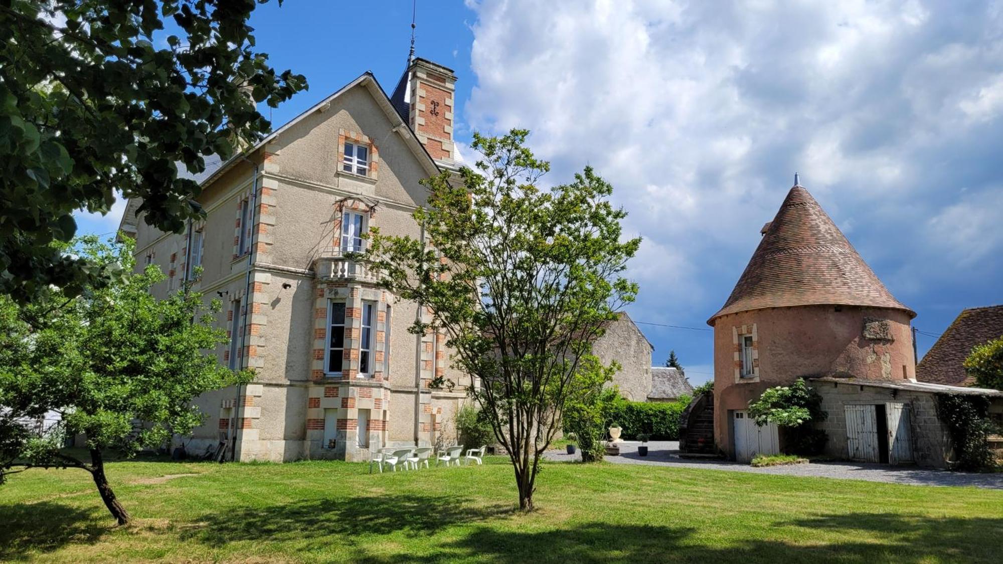 Villa Saint Pierre La Trimouille Exterior foto
